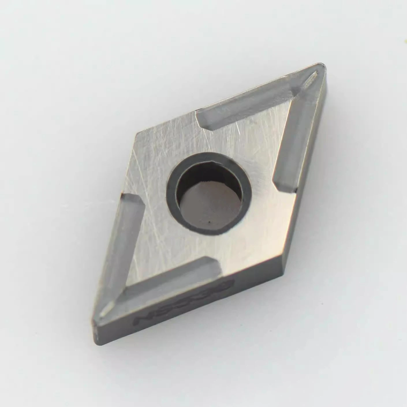 China CNC Blade DNMG110404-11 NS530 Altin Coated Hrc40-60 Triangle Shape in Stock